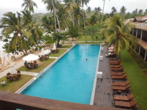 Отель Paradise Beach Club  Mirissa